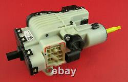 Brand NEW Genuine OEM Bosch Sprinter / Mercedes / Volkswagen DEF Pump 2010 -2017