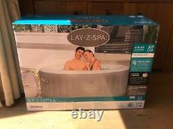 Lay Z Spa St Lucia hot tub for 2-3 ppl only used once extras included